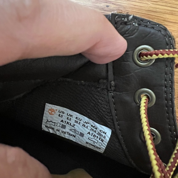 Timberland - Picture 5 of 5